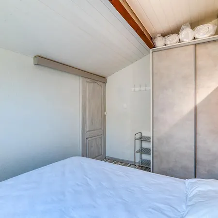 Charmante Maison En Bord De 아파트 마르세이앙