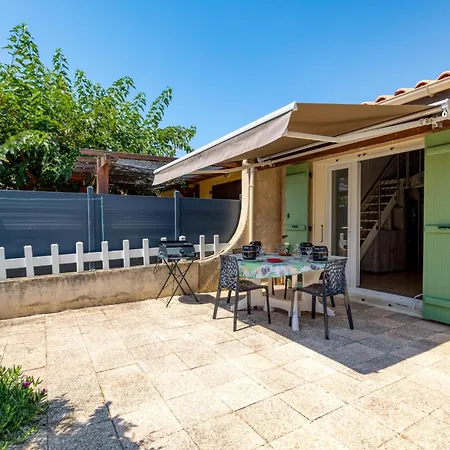 Charmante Maison En Bord De بيت للعطل